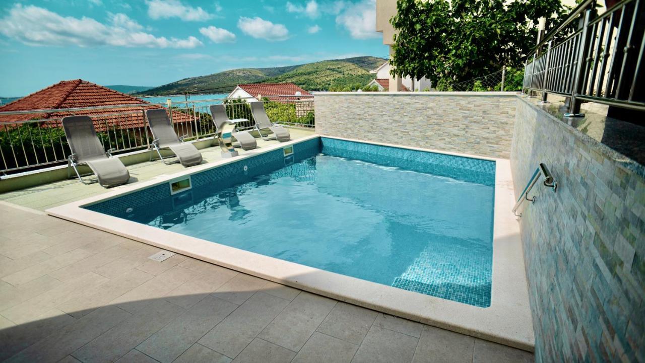 Trogir-Luxury Villa Sapphirus Seget Vranjica Eksteriør billede