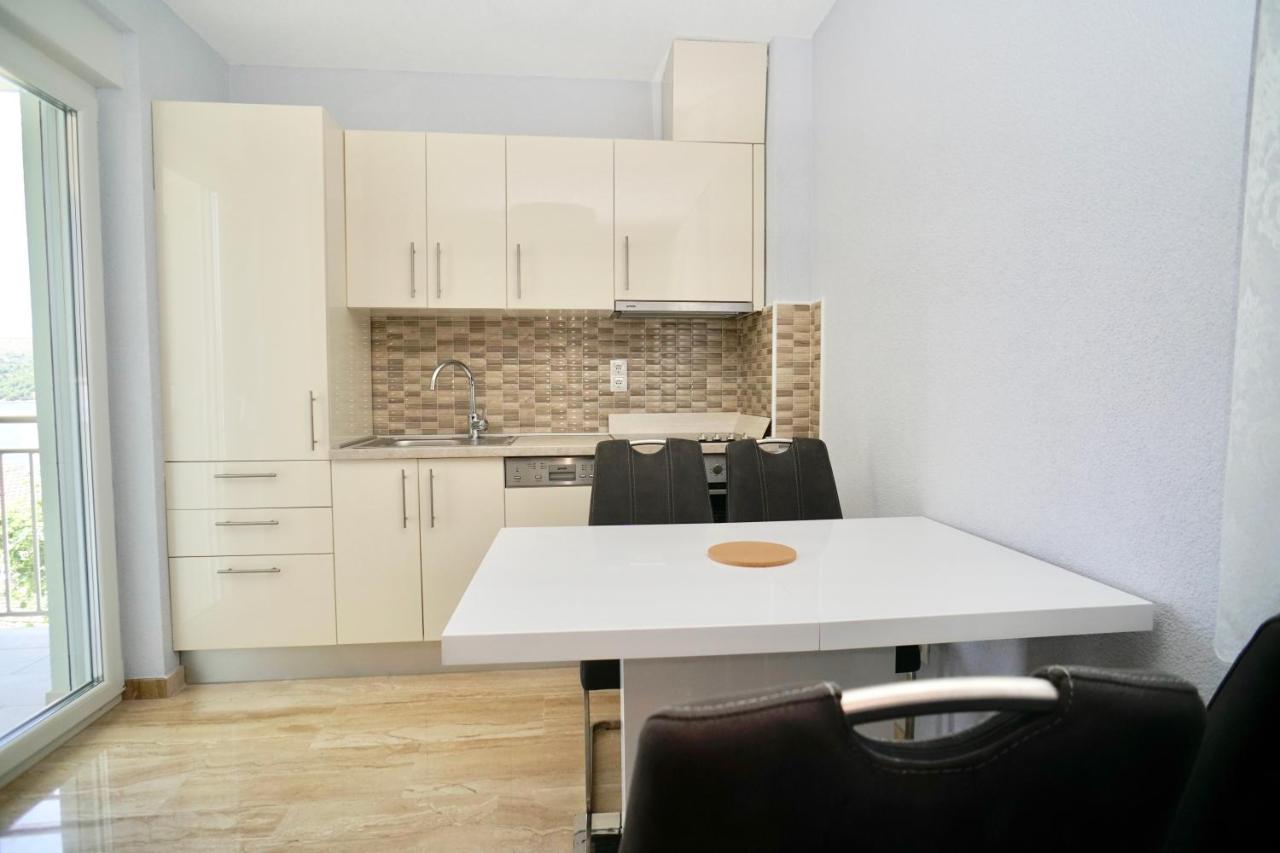 Trogir-Luxury Villa Sapphirus Seget Vranjica Eksteriør billede